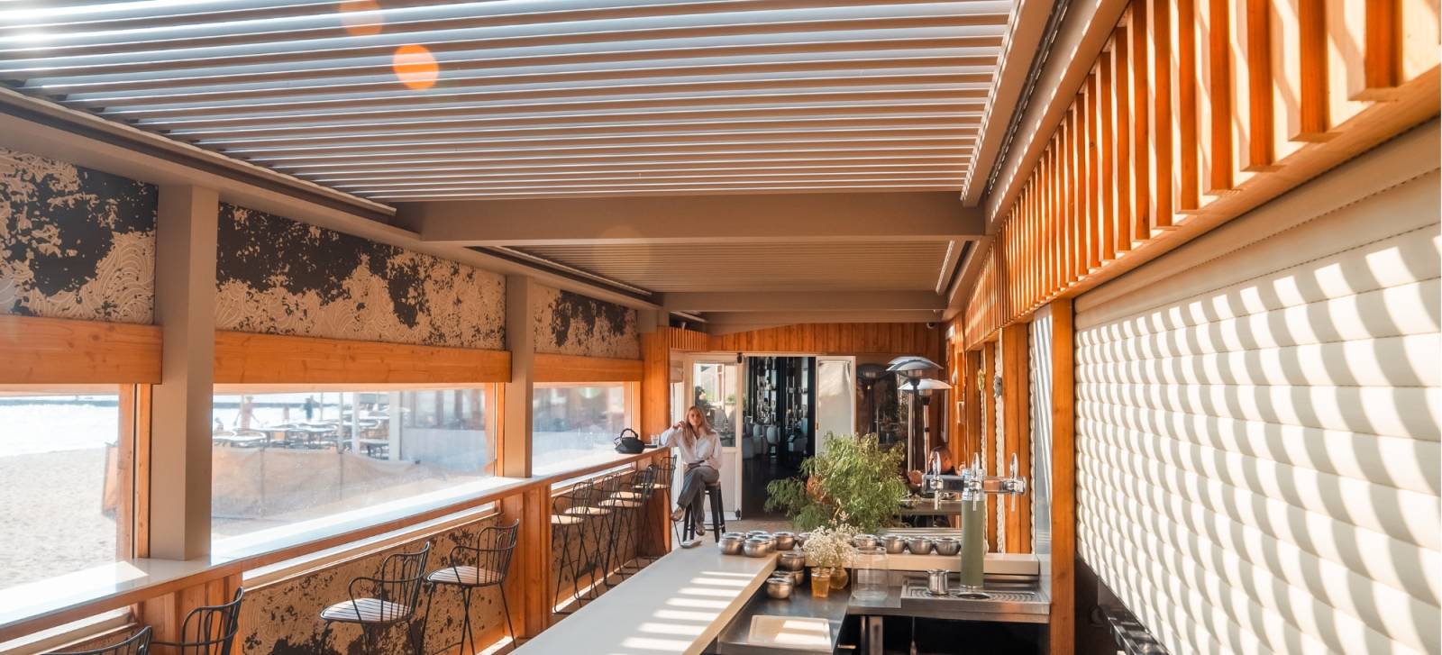 pergola bioclimatique xxl restaurant toulon