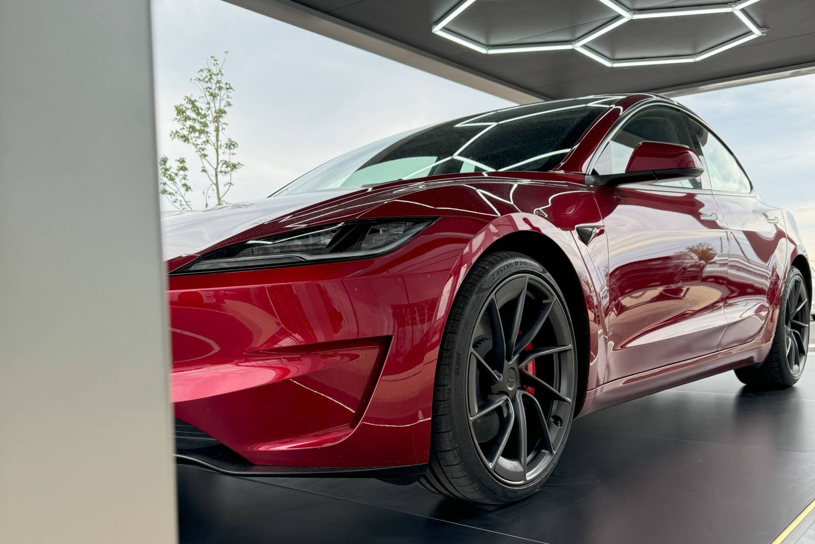 Tesla Bouche du Rhone