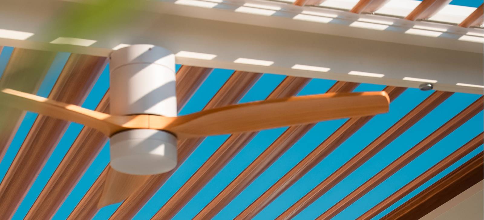 Ventilateur pour pergola bioclimatique