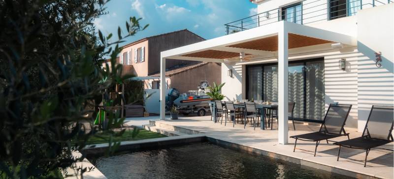 pergola effet bois le pradet