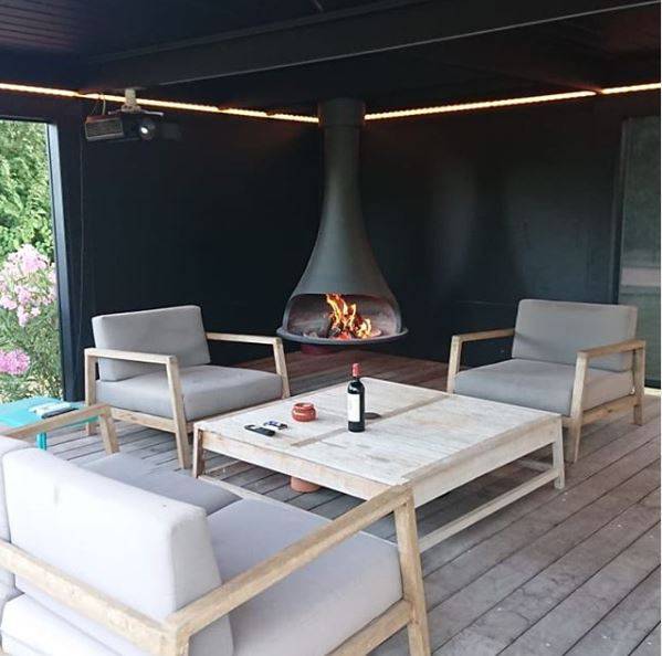 Pergola en hivernage chauffage et fermetures en verre