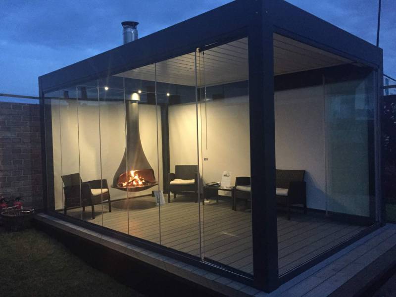 pergola avec cheminée