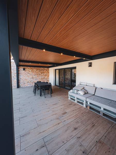 pergola bioclimatique en bois