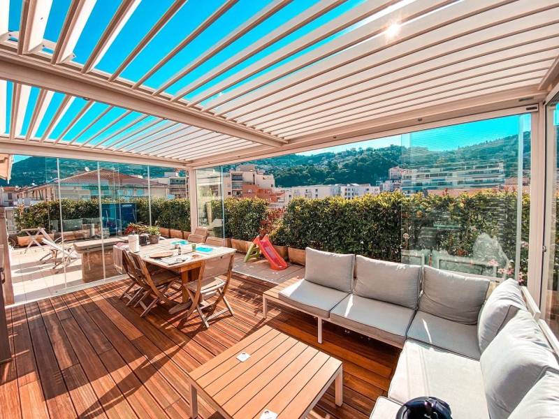 Découvrez une réalisation de noter Pergola Bioclimatique à Saint Rémy dans les Bouches du Rhône !