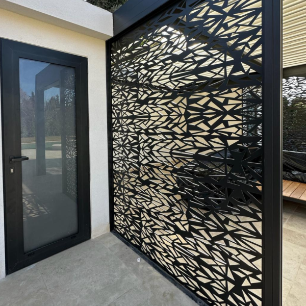 brise soleil décoratif pergola bioclimatique